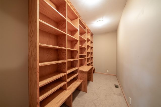 5645 172nd Rd, Winfield, KS 67156