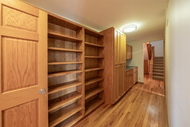 5645 172nd Rd, Winfield, KS 67156