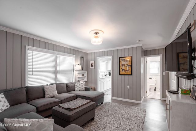 107 4th Street, Malta, NY 12866