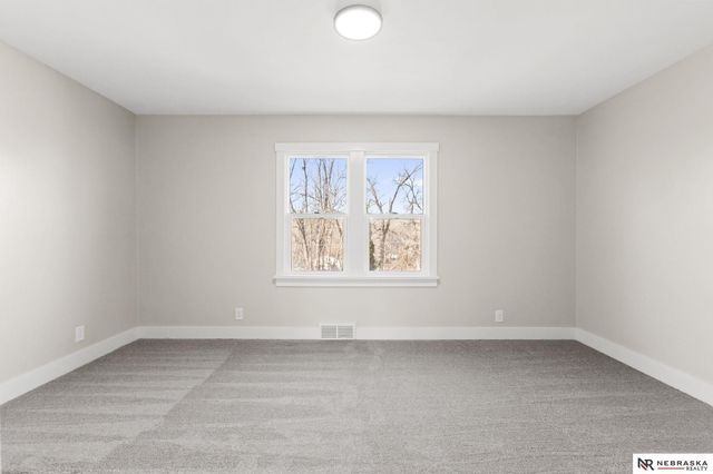 617 Maple Street, Louisville, NE 68037