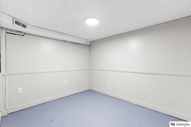 617 Maple Street, Louisville, NE 68037