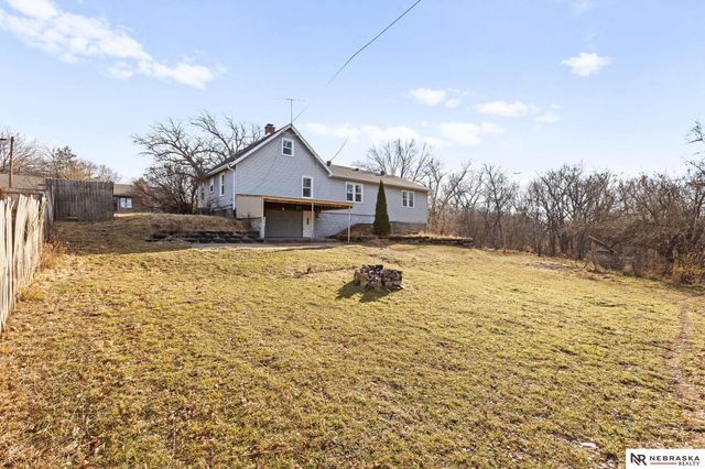 617 Maple Street, Louisville, NE 68037