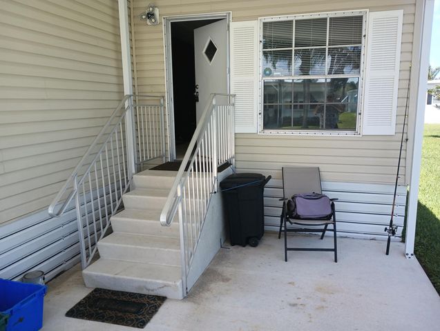 4 Tikal Lane, Port St. Lucie, Port St Lucie, FL 34952