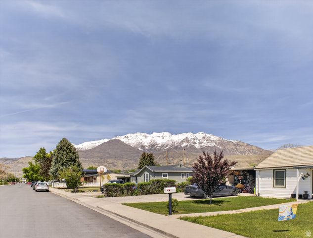 945 N 200 E, Orem, UT 84057