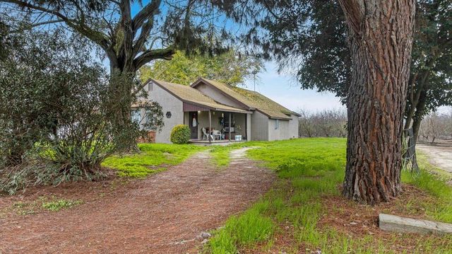 20339 Sexton Rd, Escalon, CA 95320