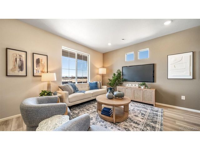 22403 E 46th Ave, Aurora, CO 80019