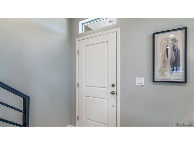 22403 E 46th Ave, Aurora, CO 80019
