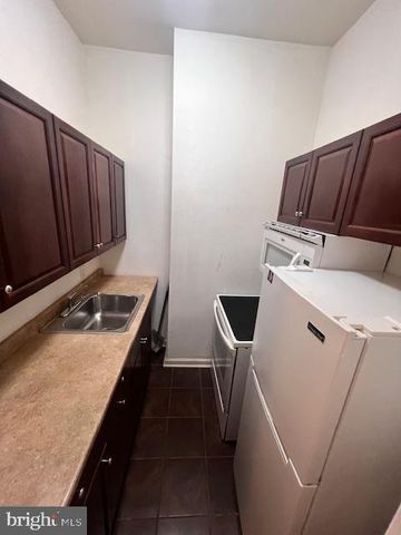 1812 W BERKS ST, Philadelphia, PA 19121