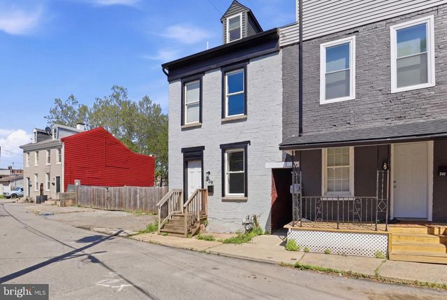 239 FRANKLIN WAY, York, PA 17403