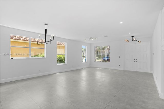4303 Diamond Row, Weston, FL 33331