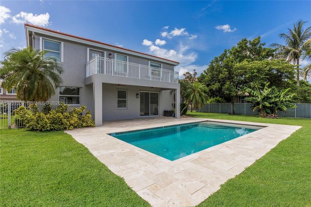 4303 Diamond Row, Weston, FL 33331