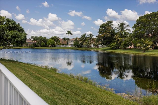 4303 Diamond Row, Weston, FL 33331