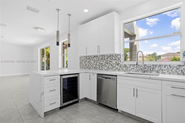 4303 Diamond Row, Weston, FL 33331