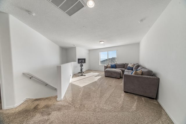 12108 Badger Mountain Trail NW, Albuquerque, NM 87120