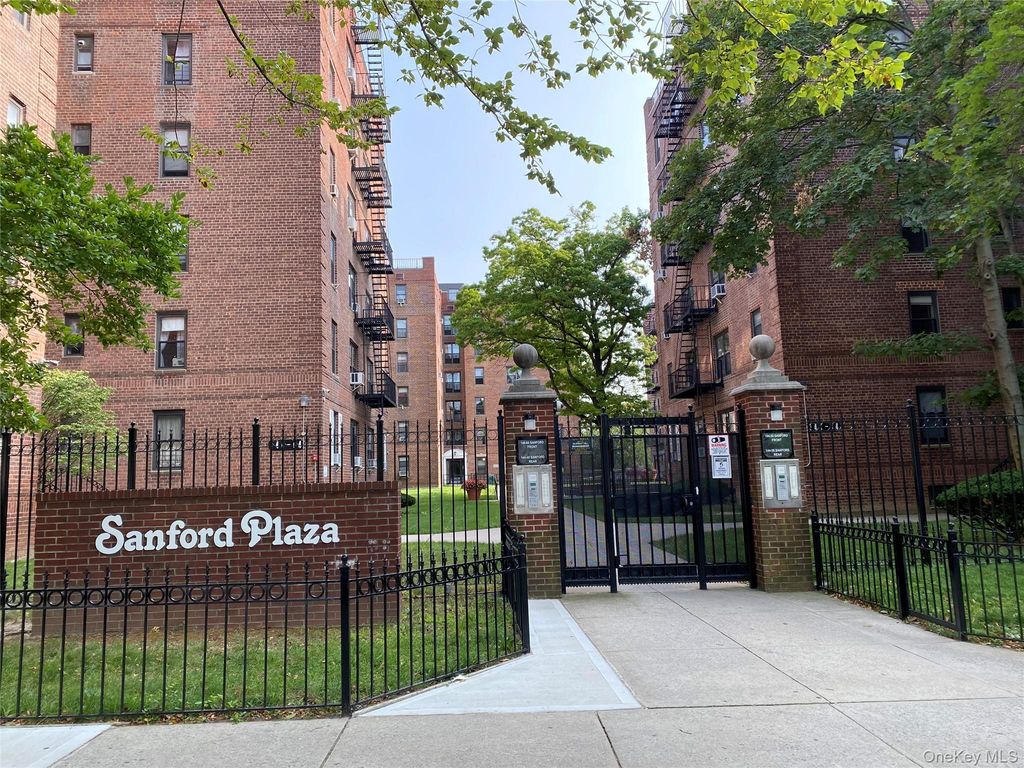 144-58 Sanford Avenue 51, Flushing, NY 11355