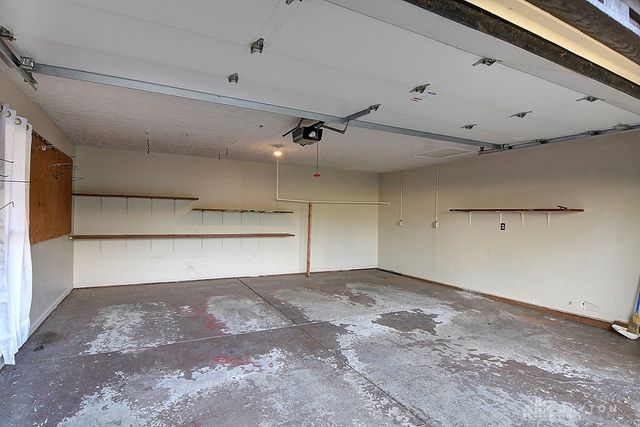 2813 Wellsford Drive, Springfield, OH 45503