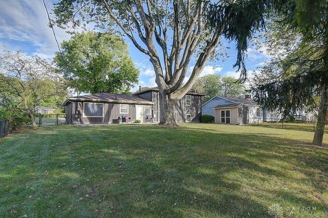 2813 Wellsford Drive, Springfield, OH 45503