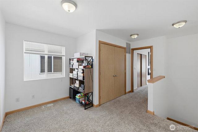 18512 98th Avenue E, Puyallup, WA 98375