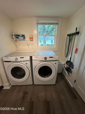 5326 Masonboro Loop Road, Wilmington, NC 28409