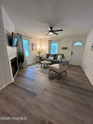 5326 Masonboro Loop Road, Wilmington, NC 28409