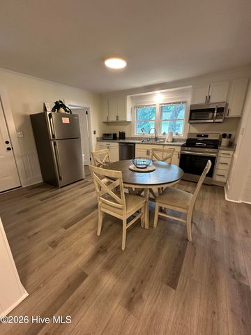 5326 Masonboro Loop Road, Wilmington, NC 28409