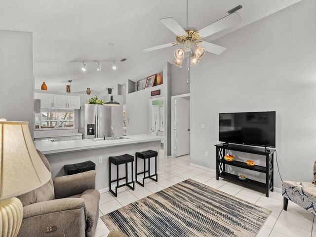 703 NW San Remo Circle, Port St. Lucie, Port St Lucie, FL 34986