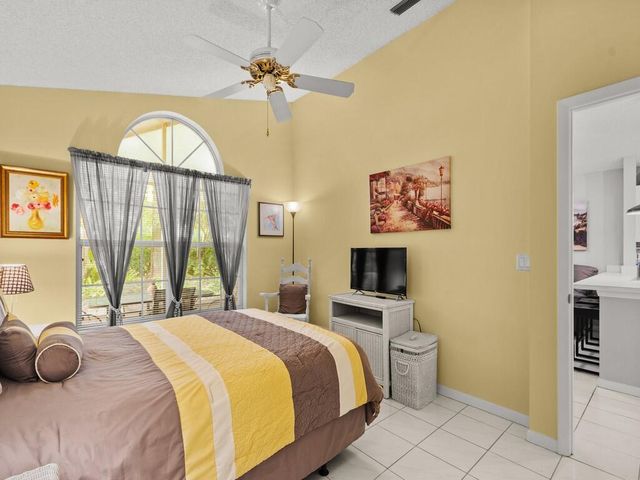 703 NW San Remo Circle, Port St. Lucie, Port St Lucie, FL 34986
