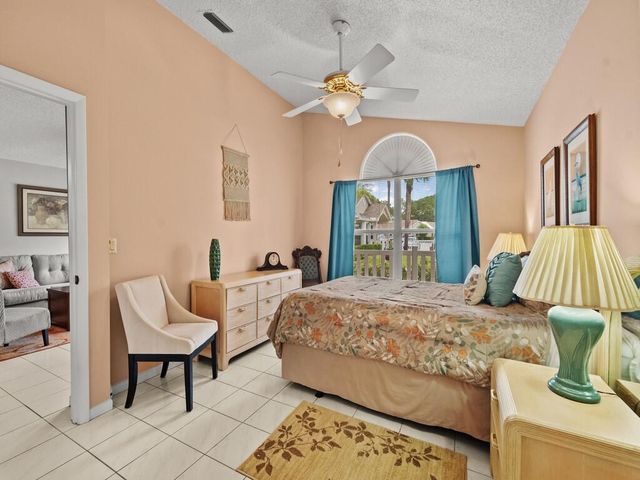 703 NW San Remo Circle, Port St. Lucie, Port St Lucie, FL 34986