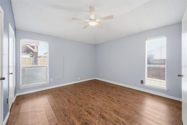 2425 Oakmont Drive, Bedford, TX 76022