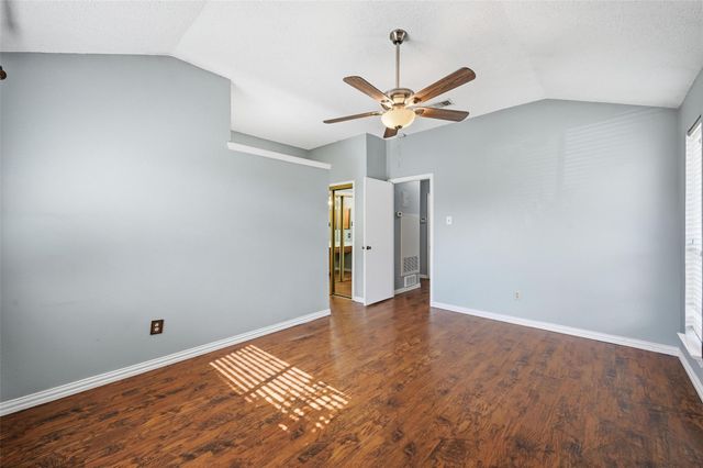 2425 Oakmont Drive, Bedford, TX 76022