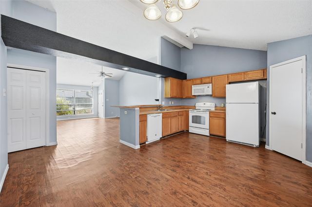 2425 Oakmont Drive, Bedford, TX 76022