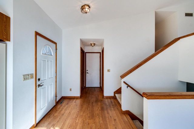 850 N Perry Parkway, Oregon, WI 53575