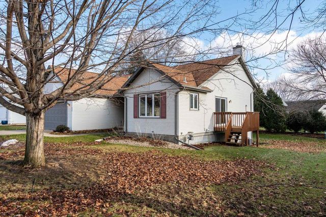 850 N Perry Parkway, Oregon, WI 53575