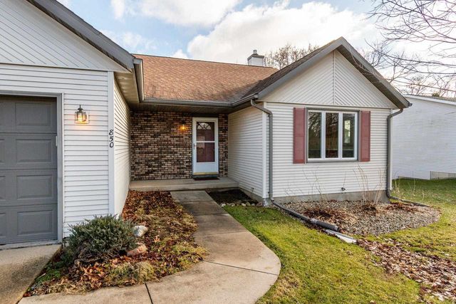 850 N Perry Parkway, Oregon, WI 53575