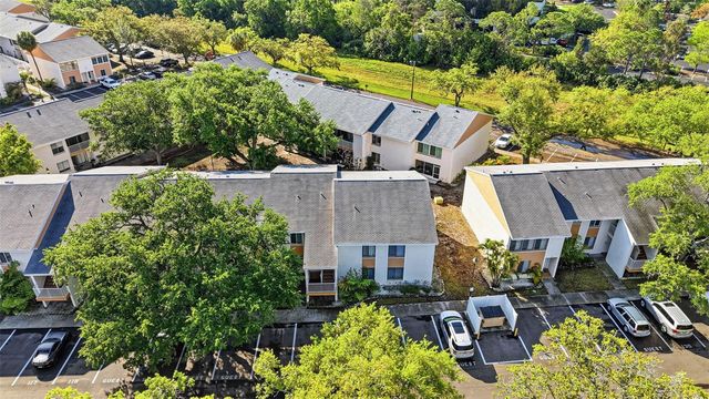 776 100TH AVENUE N 104, St Petersburg, FL 33702