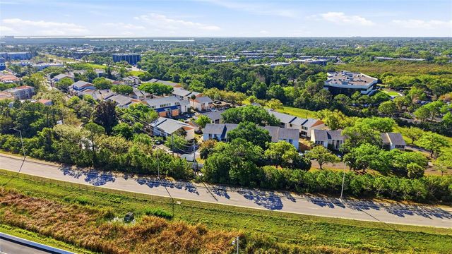 776 100TH AVENUE N 104, St Petersburg, FL 33702