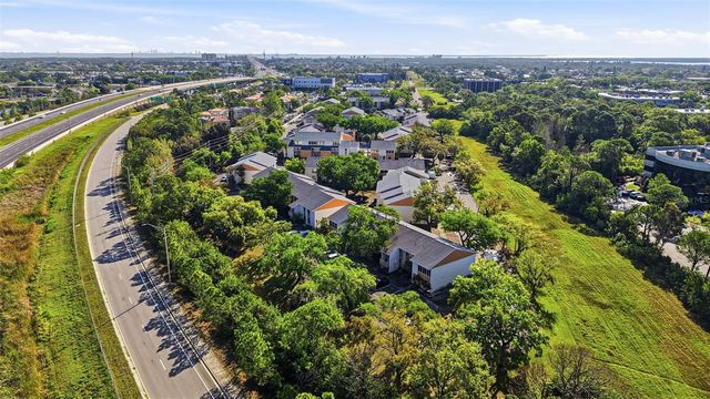 776 100TH AVENUE N 104, St Petersburg, FL 33702