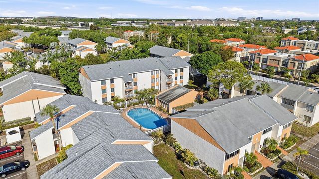 776 100TH AVENUE N 104, St Petersburg, FL 33702