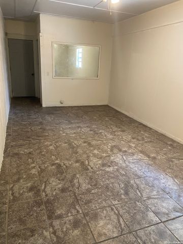 246 POLLYDALE AVE, San Antonio, TX 78223