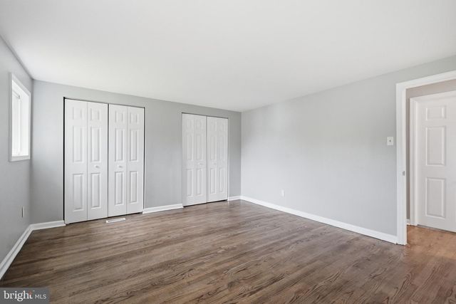 4 PINEDALE RD, Newark, DE 19711