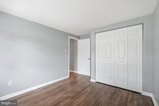 4 PINEDALE RD, Newark, DE 19711