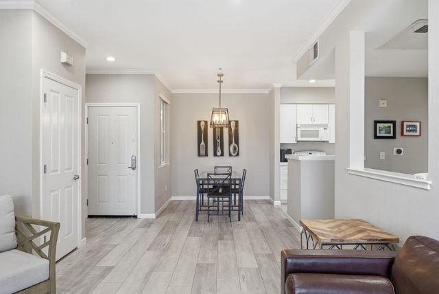 1982 W Bayshore Road 310, East Palo Alto, CA 94303