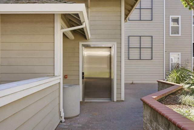 1982 W Bayshore Road 310, East Palo Alto, CA 94303