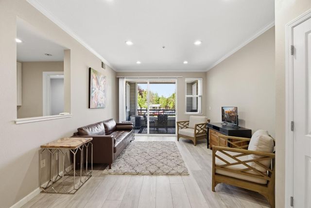 1982 W Bayshore Road 310, East Palo Alto, CA 94303