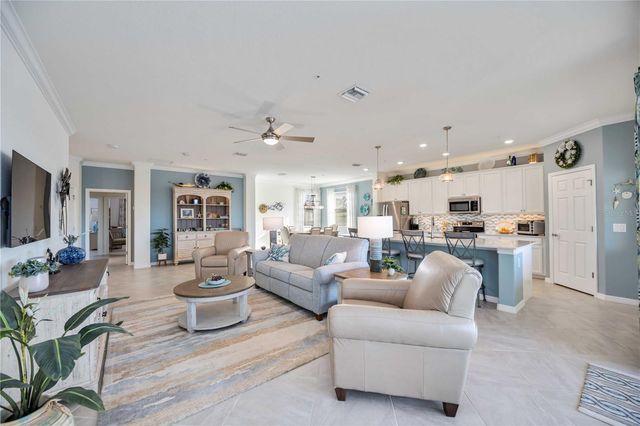 12485 GHIBERTI CIRCLE 201, Venice, FL 34293