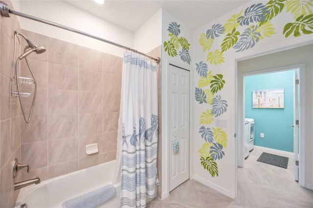 12485 GHIBERTI CIRCLE 201, Venice, FL 34293