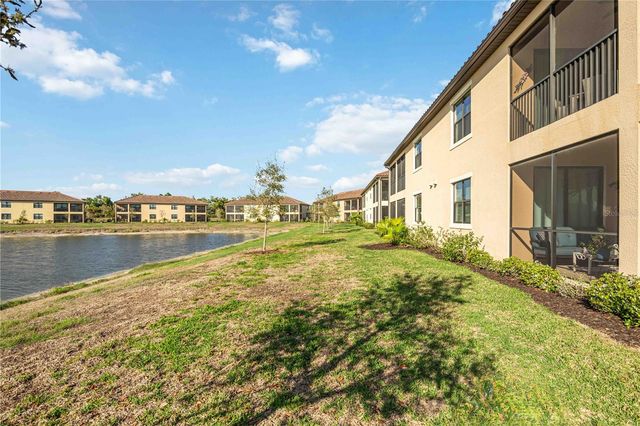 12485 GHIBERTI CIRCLE 201, Venice, FL 34293