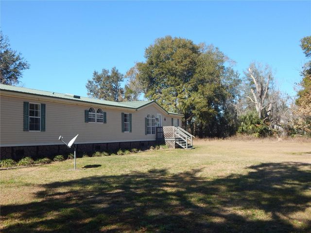 14453 HUDSON LANE, Dade City, FL 33525