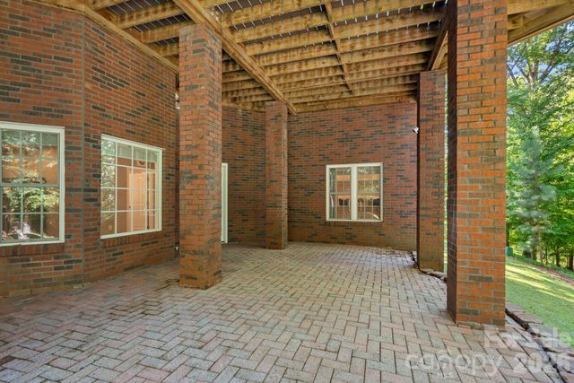 118 Tayport Drive, Troutman, NC 28166
