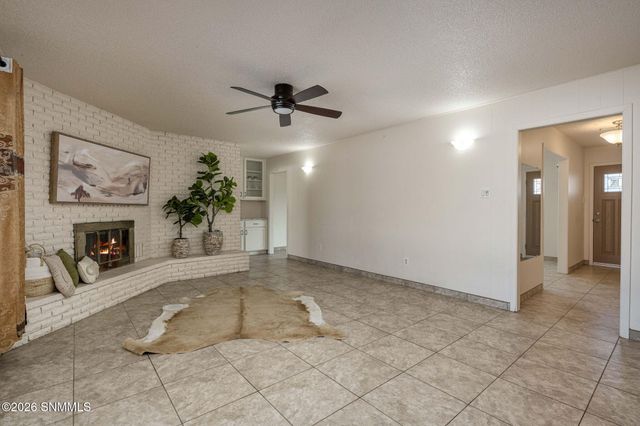 2290 Avalon Drive, Las Cruces, NM 88005